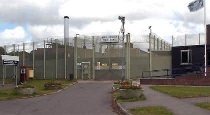 Huntercombe_Prison_Entrance